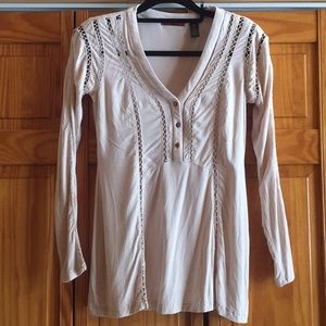Cream shirt laced stitching top button